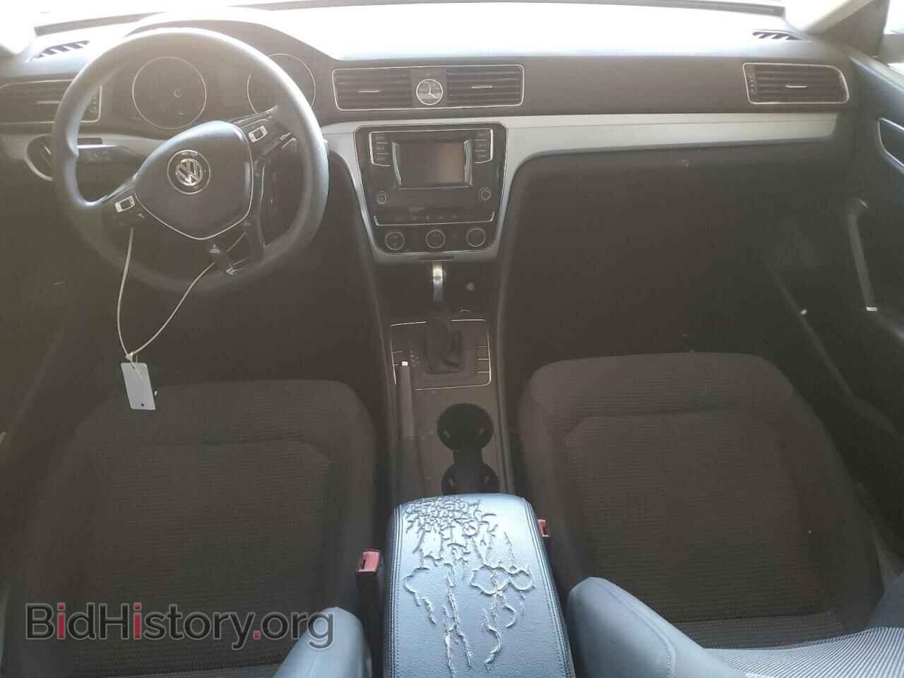 2017 VOLKSWAGEN PASSAT - VIN: 1VWAT7A36HC033198 - Фото 8