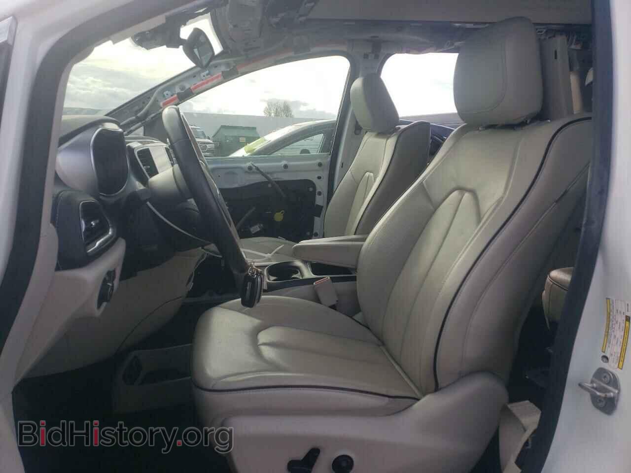 2019 CHRYSLER PACIFICA - VIN: 2C4RC1N77KR741636 - Фото 7