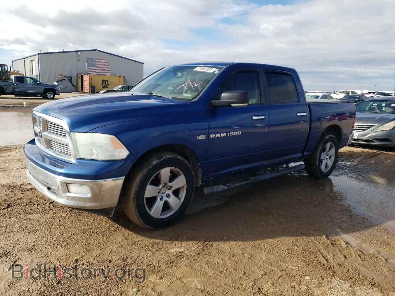 Photo 1D7RB1CT4BS582209 - DODGE All Models 2011