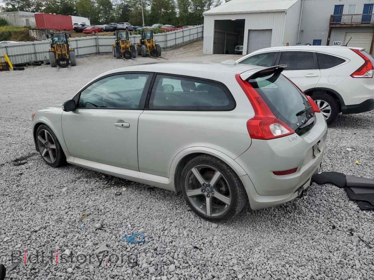 2011 VOLVO C30 - VIN: YV1672MK2B2209240 - Фото 2