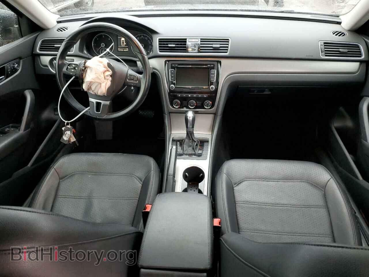 2015 VOLKSWAGEN PASSAT - VIN: 1VWBV7A30FC020409 - Фото 8