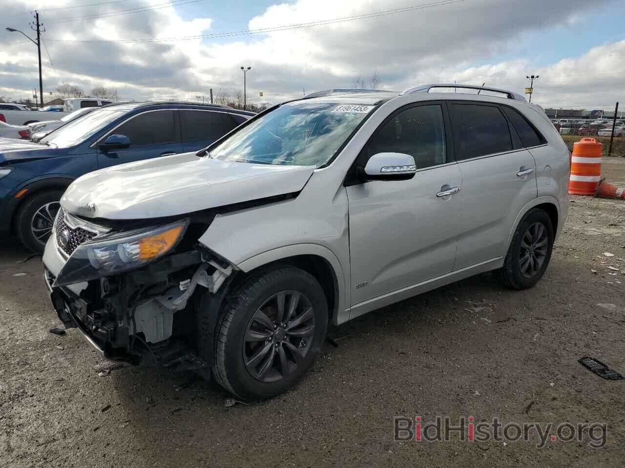 Photo 5XYKWDA24DG381396 - KIA SORENTO 2013