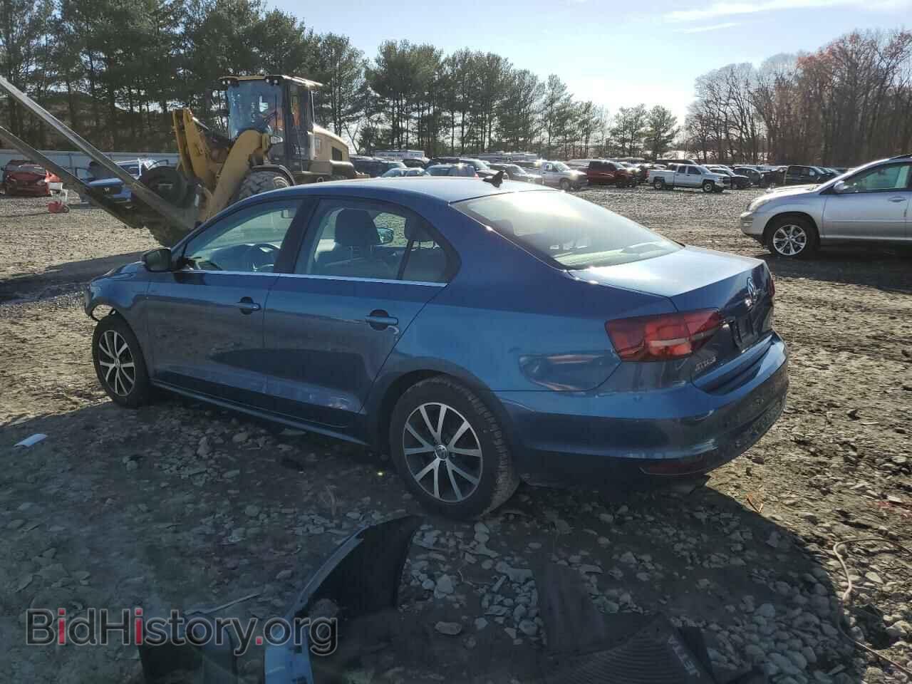 2017 VOLKSWAGEN JETTA - VIN: 3VWDB7AJ3HM367864 - Фото 2