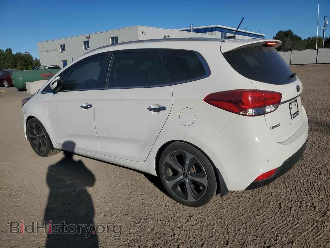 2015 KIA RONDO - VIN: KNAHU8A35F7082111 - Фото 2