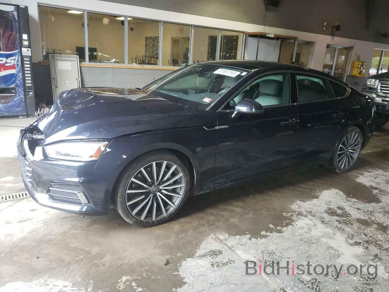 Photo WAUBNCF54JA054845 - AUDI A5 2018