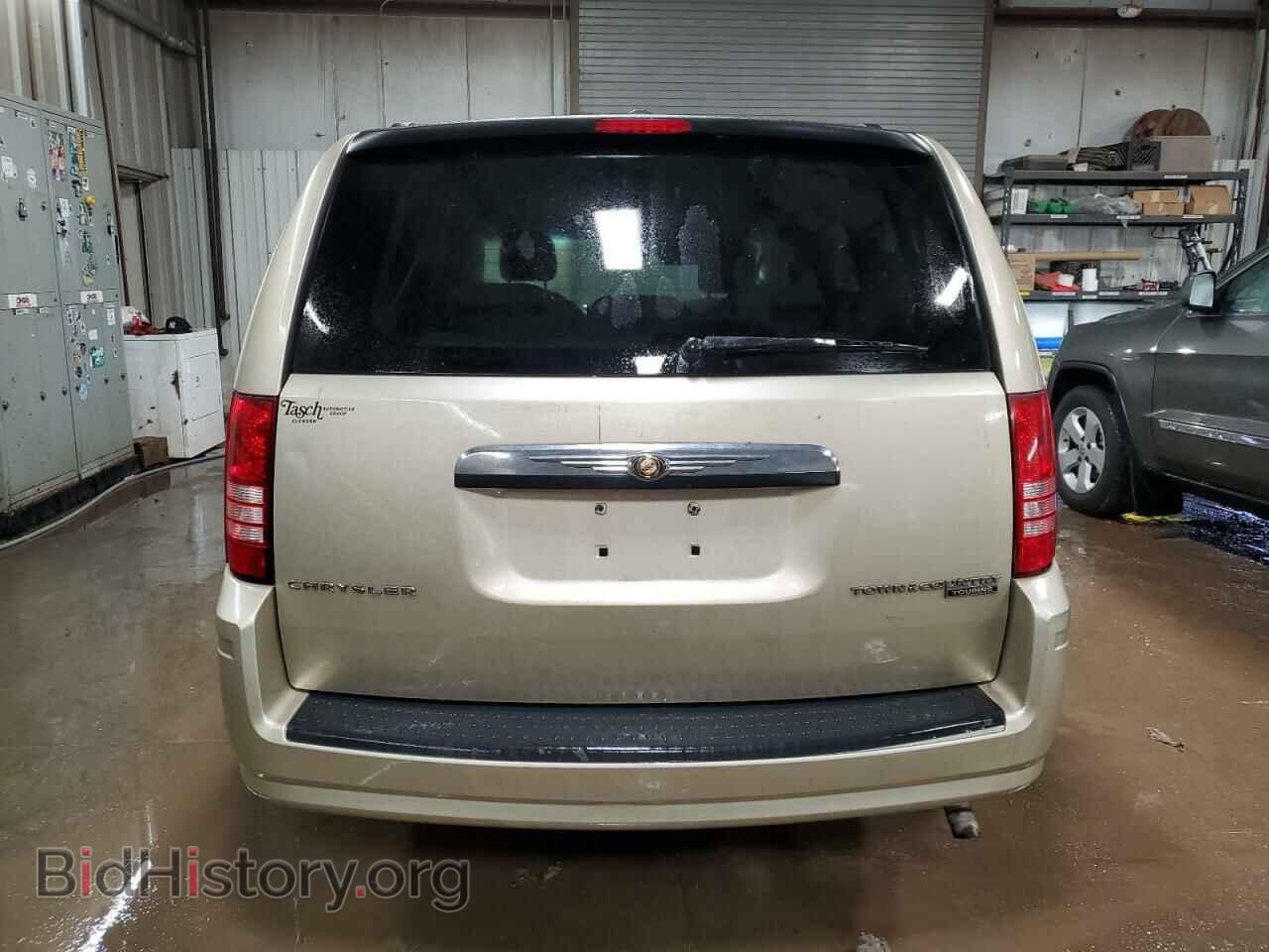 2010 CHRYSLER MINIVAN - VIN: 2A4RR5D1XAR302863 - Photo 6