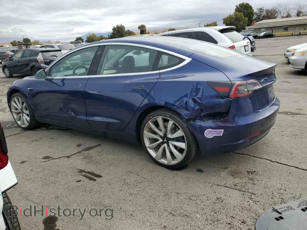 2018 TESLA MODEL 3 - VIN: 5YJ3E1EA0JF102200 - Фото 2