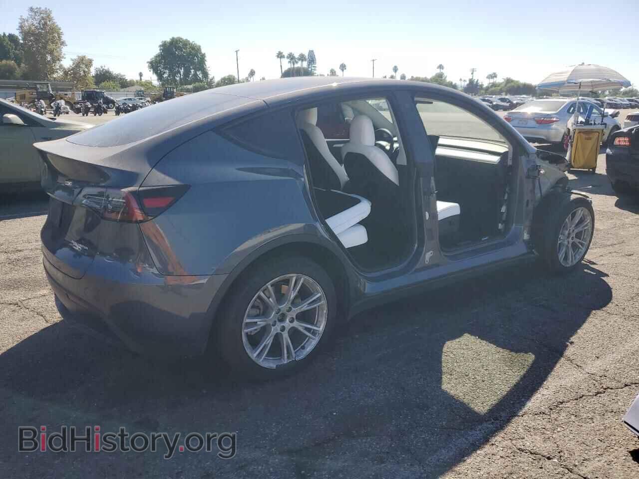 2023 TESLA MODEL Y - VIN: 7SAYGDEE4PF624909 - Фото 3