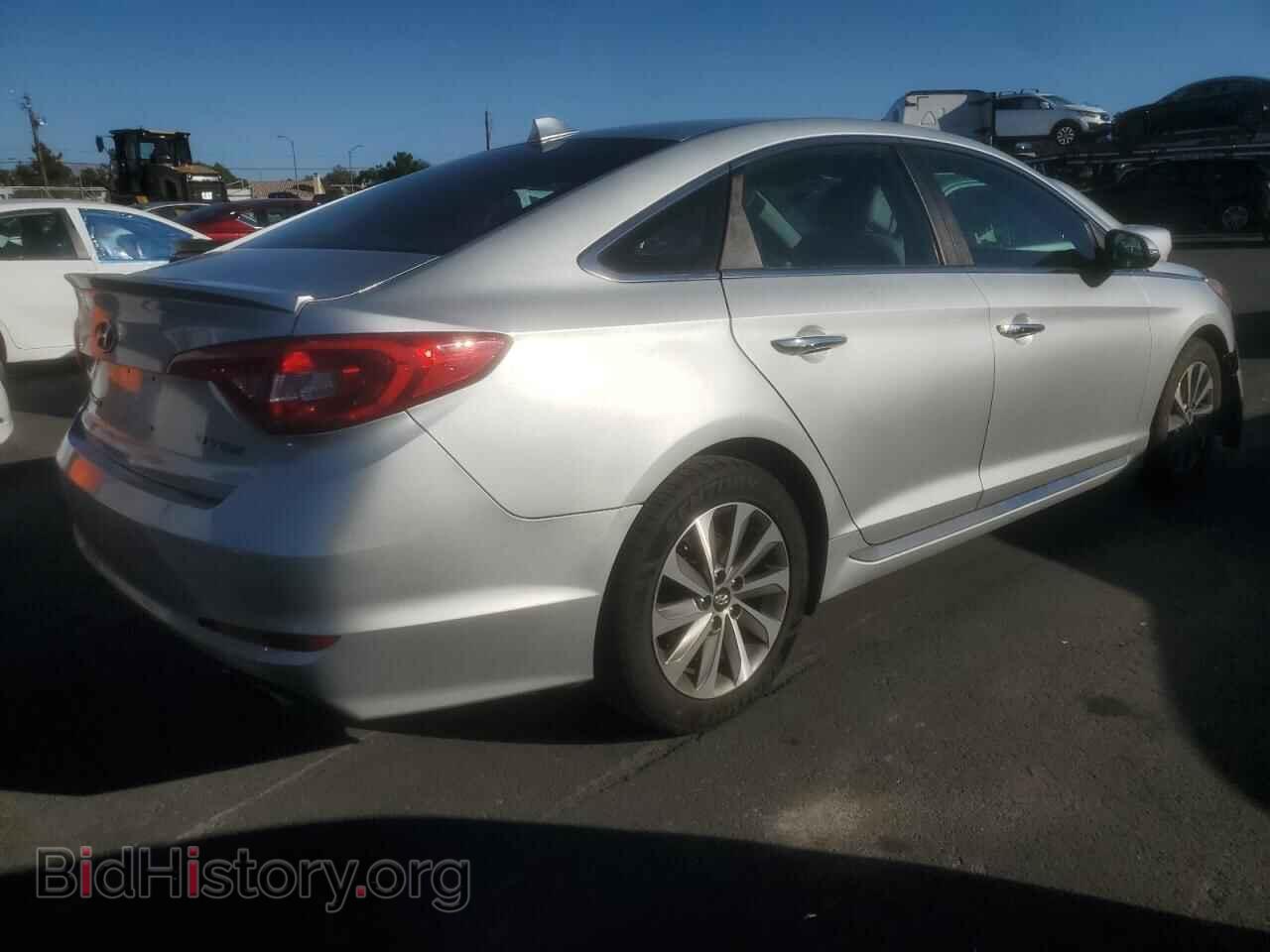 2016 HYUNDAI SONATA - VIN: 5NPE34AF5GH334223 - Фото 3