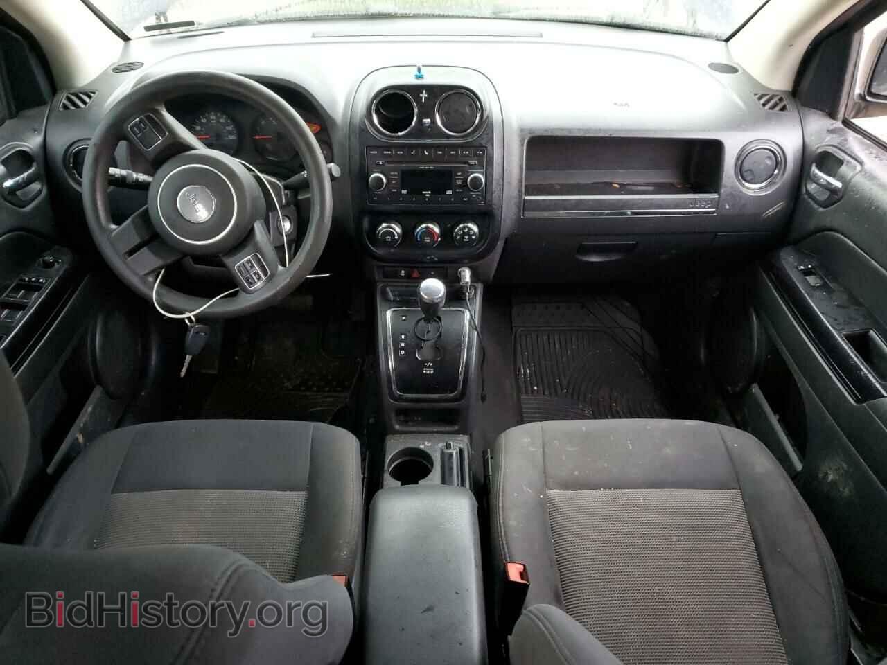 2011 JEEP COMPASS - VIN: 1J4NT1FA0BD224569 - Фото 8