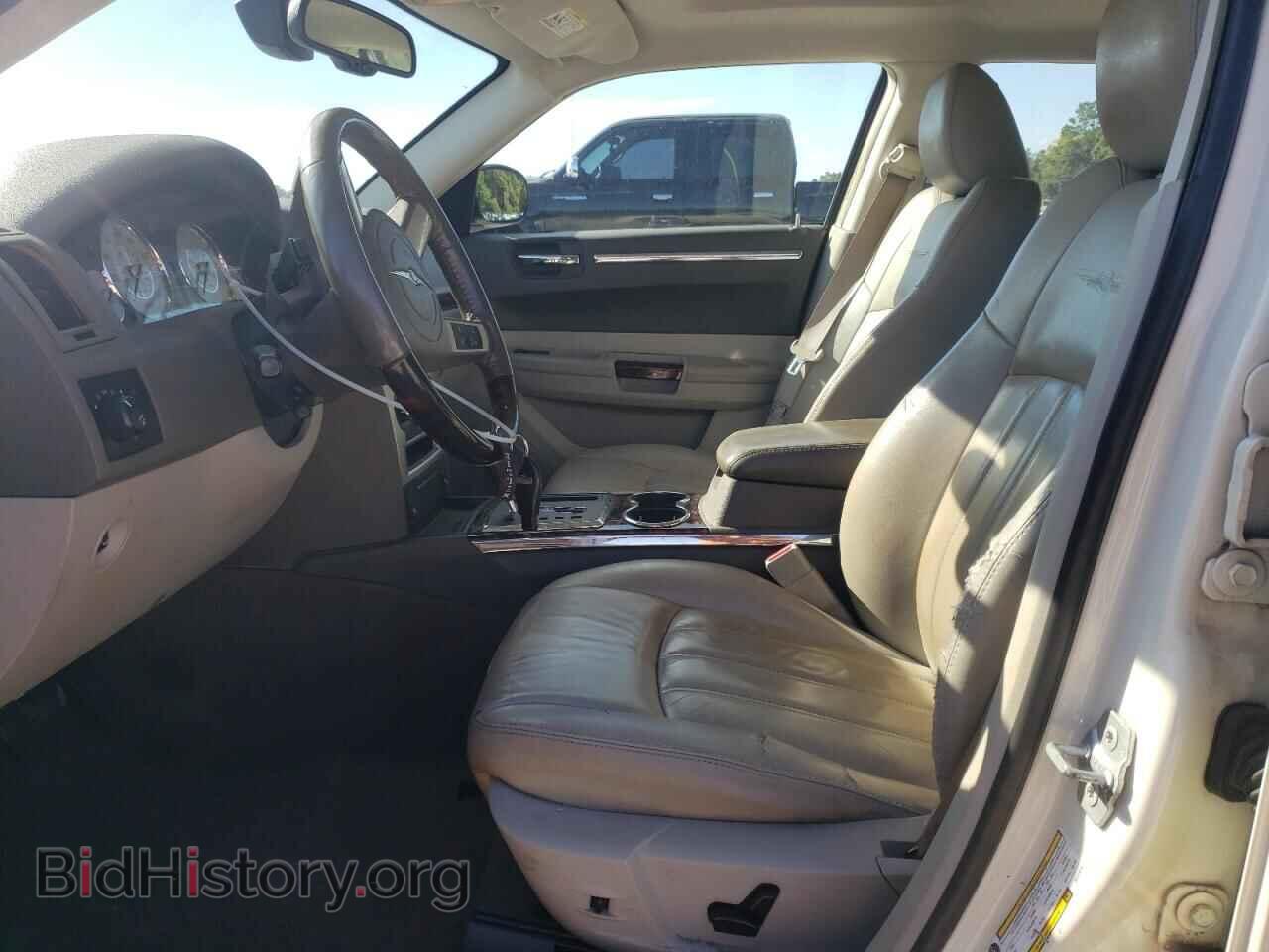 2010 CHRYSLER 300 - VIN: 2C3CA6CT1AH149781 - Фото 7