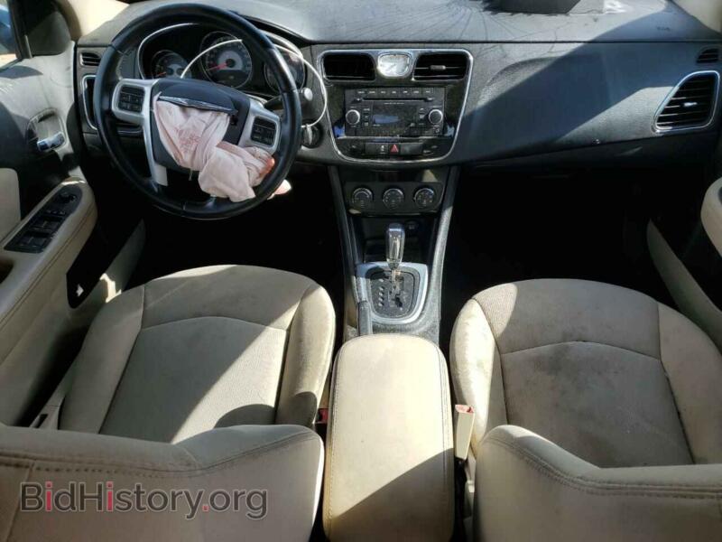 2012 Chrysler 200 (VIN 1C3CCBBG4CN329158) — фото 8 из 12