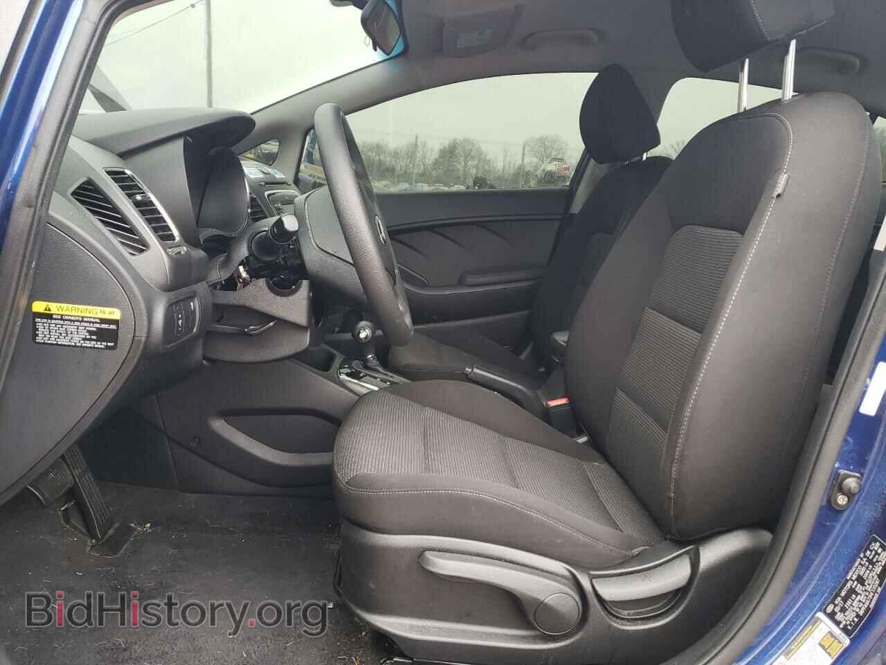 2017 KIA FORTE - VIN: 3KPFK4A73HE135287 - Фото 7