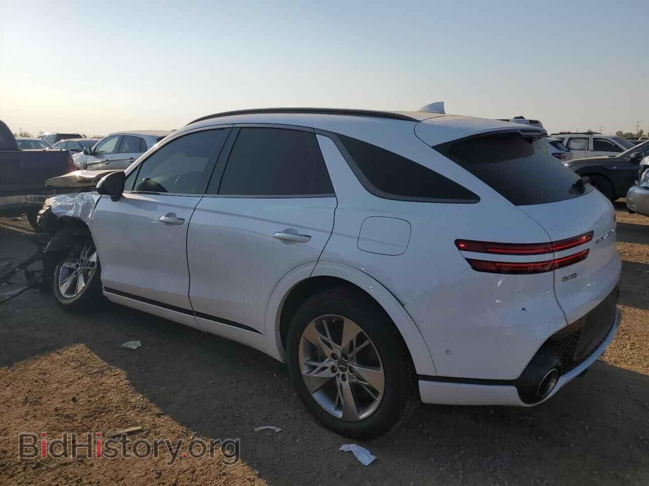 2022 GENESIS GV70 BASE - VIN: KMUMCDTC6NU041686 - Фото 2