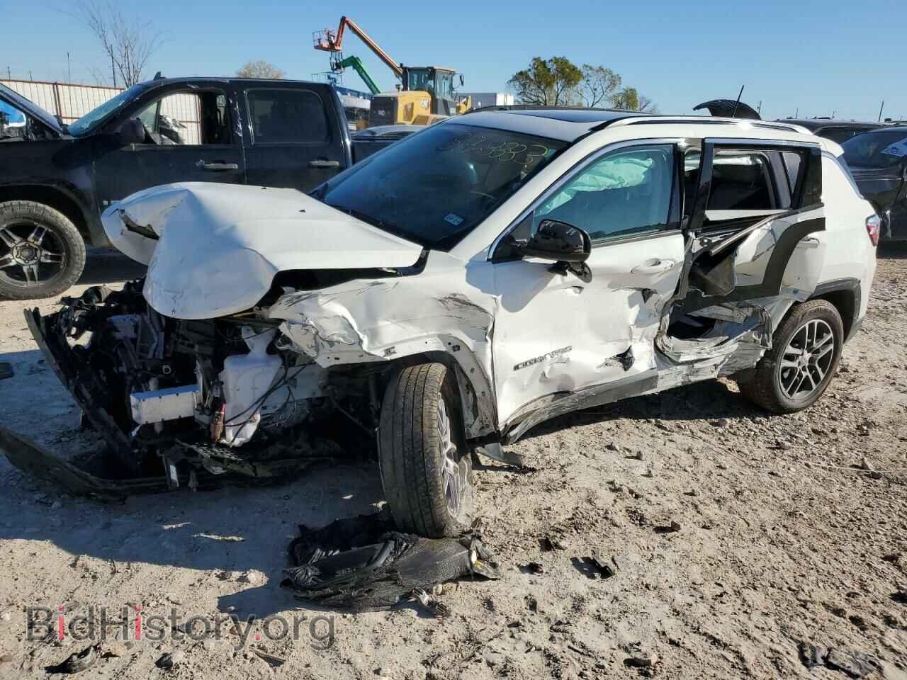 Photo 3C4NJCBB0KT736851 - JEEP COMPASS 2019