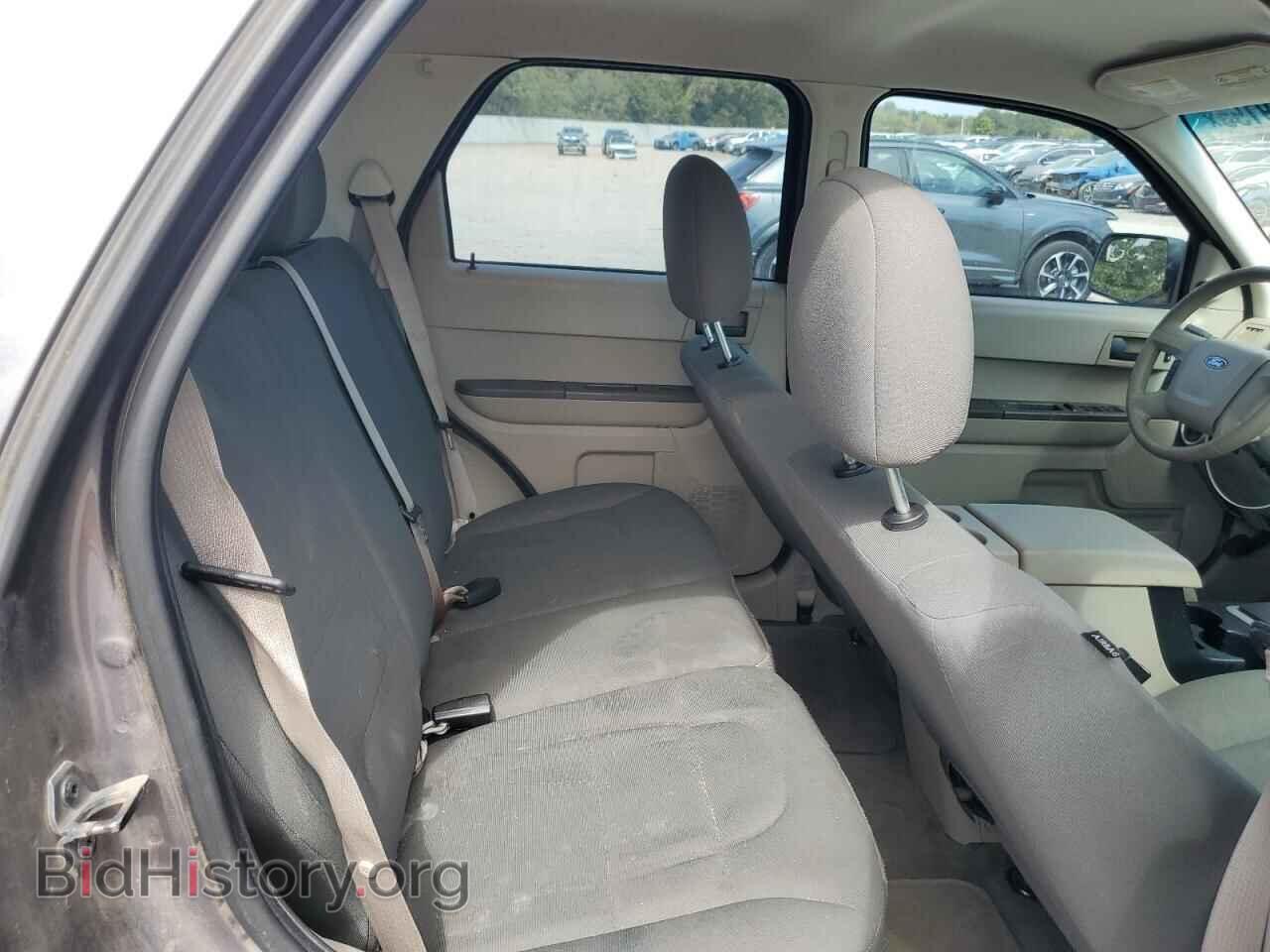 2011 FORD ESCAPE - VIN: 1FMCU0C77BKC51031 - Фото 11