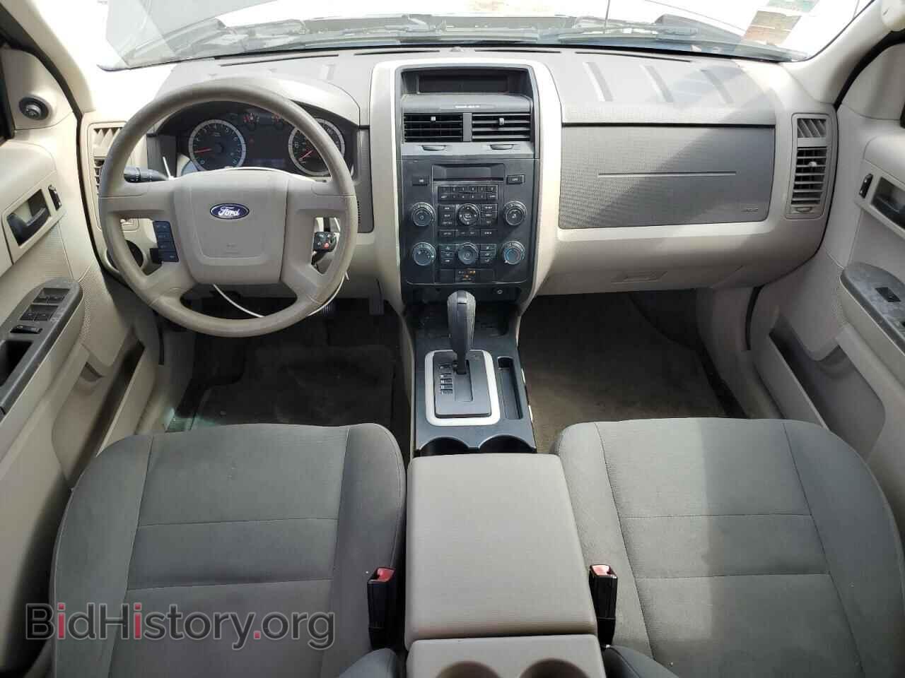 2011 FORD ESCAPE - VIN: 1FMCU0C77BKC51031 - Фото 8