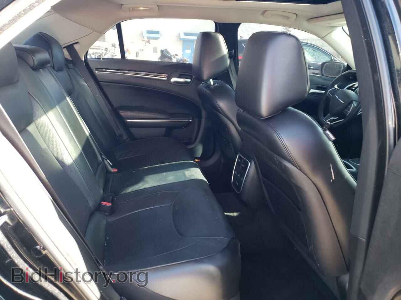 2016 CHRYSLER 300 - VIN: 2C3CCAEG1GH190451 - Фото 10