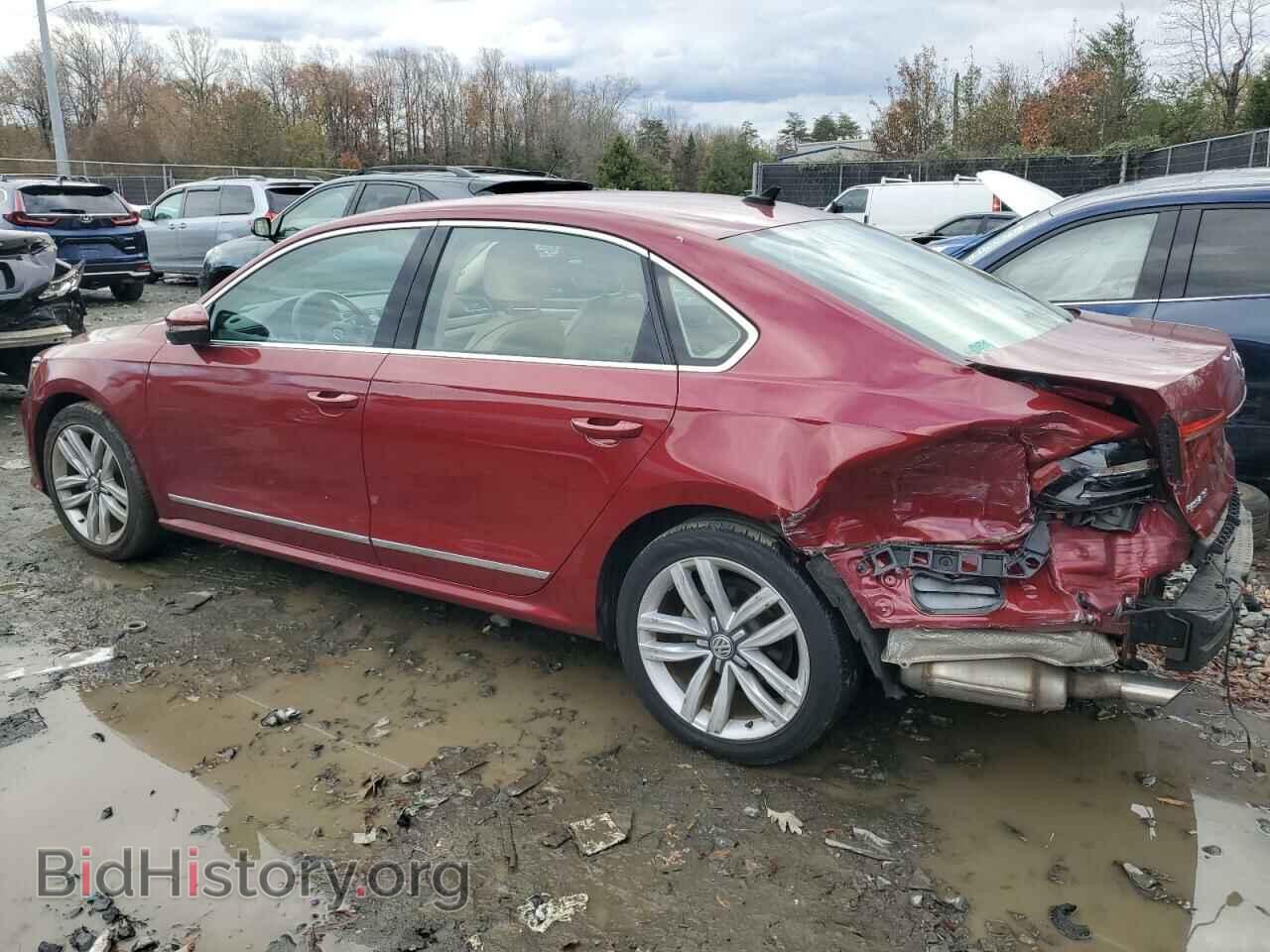 2017 VOLKSWAGEN PASSAT - VIN: 1VWGT7A39HC047591 - Фото 2