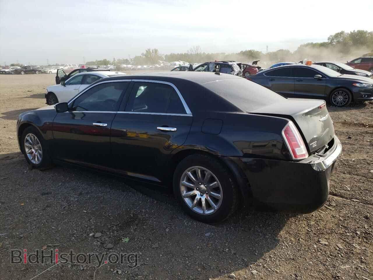 2014 CHRYSLER 300 - VIN: 2C3CCAEG0EH303724 - Фото 2