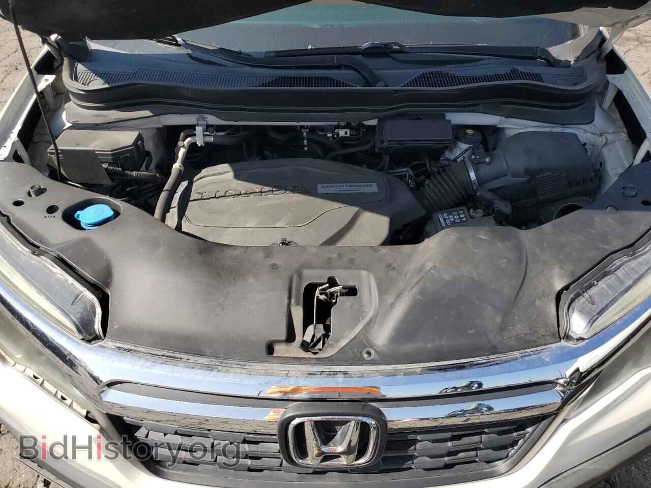 2017 HONDA RIDGELINE - VIN: 5FPYK2F60HB010052 - Photo 11