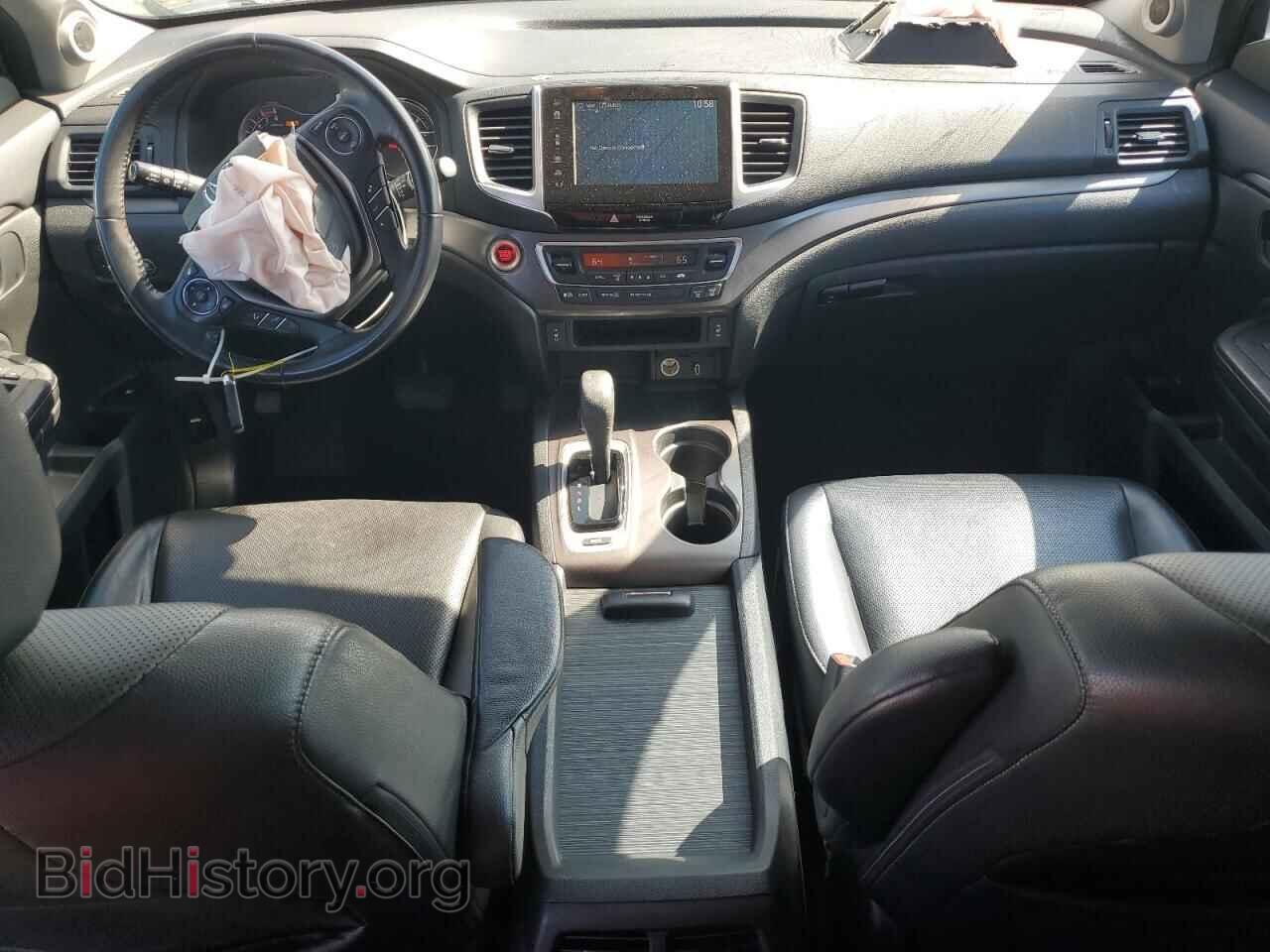 2017 HONDA RIDGELINE - VIN: 5FPYK2F60HB010052 - Photo 8