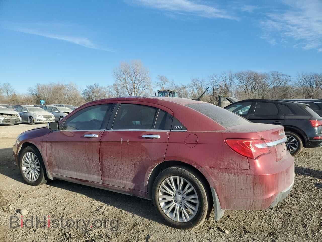 2013 CHRYSLER 200 - VIN: 1C3CCBCG7DN744328 - Фото 2