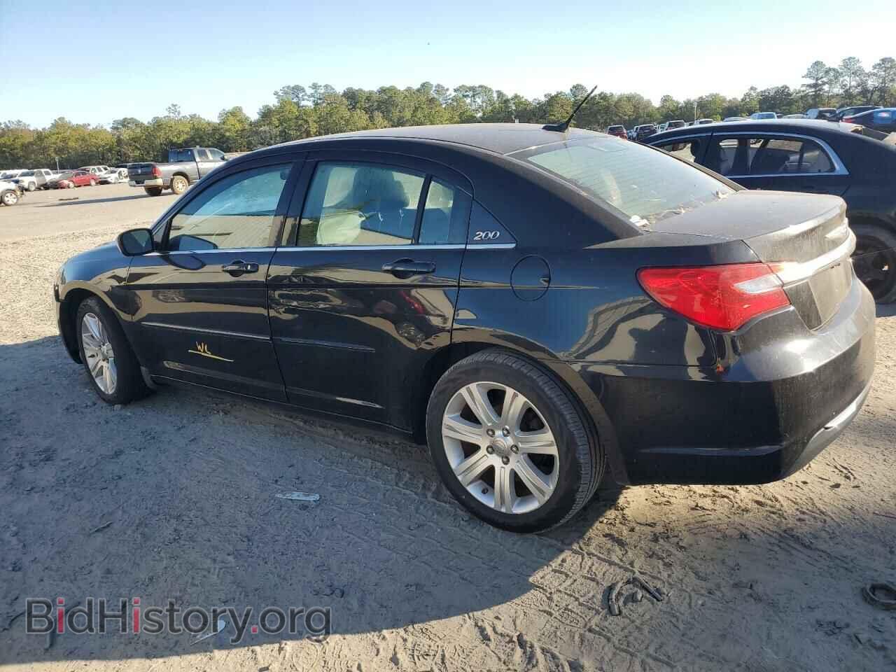 2013 CHRYSLER 200 - VIN: 1C3CCBBB3DN697756 - Фото 2
