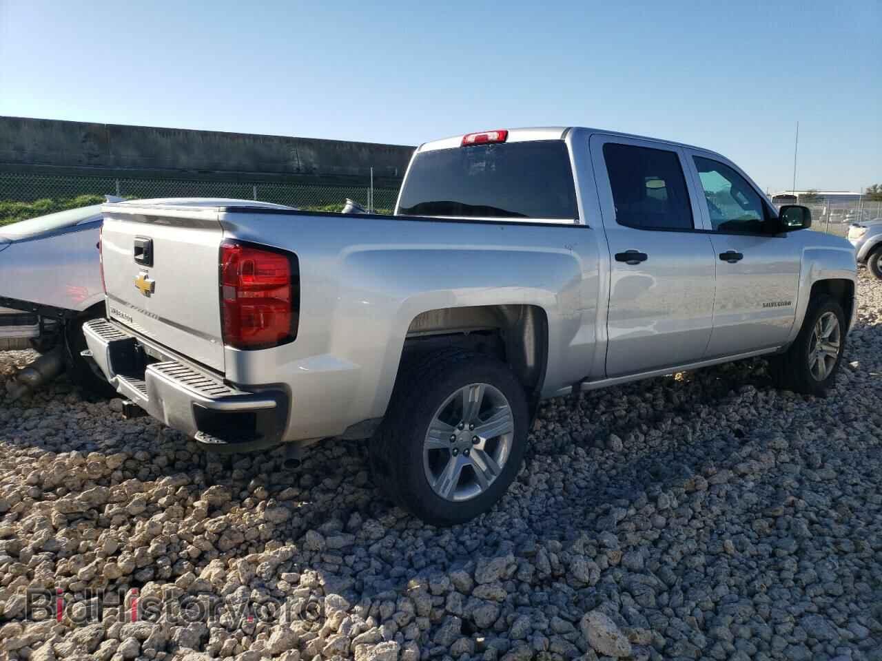 2018 CHEVROLET ALL Models - VIN: 3GCPCPEC5JG261395 - Фото 3