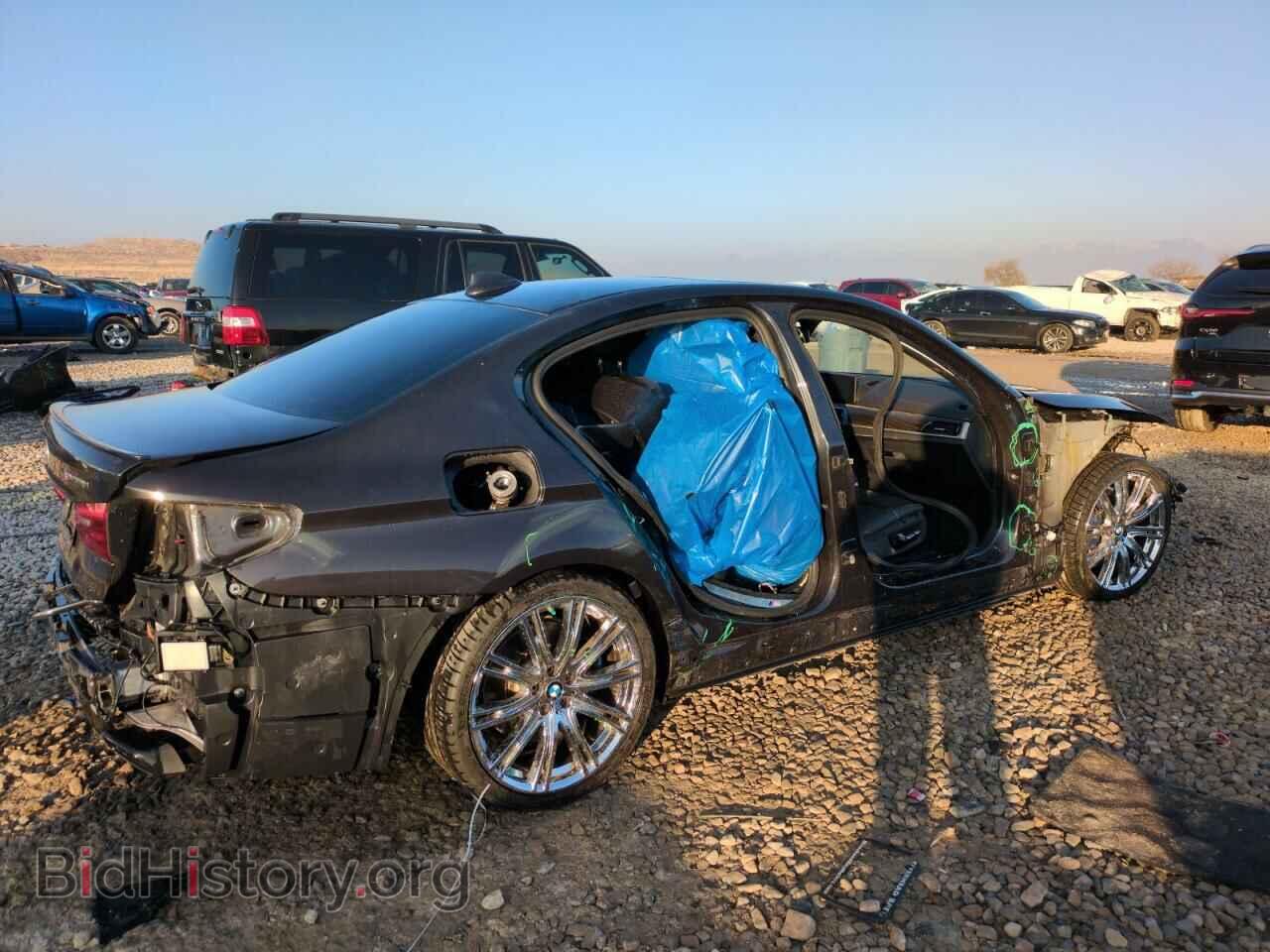 2019 BMW M5 - VIN: WBAJB9C59KB288499 - Фото 3