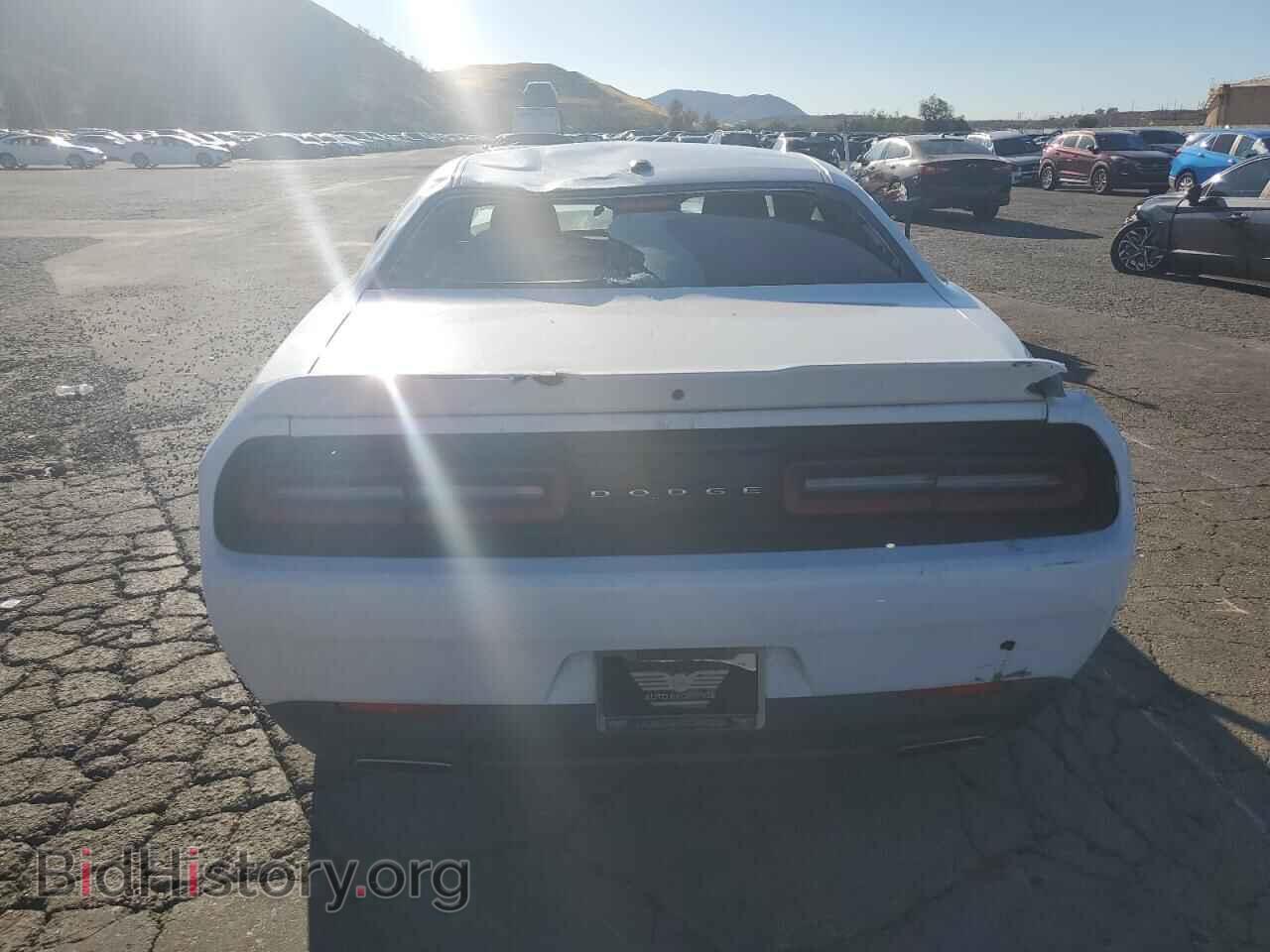 2019 DODGE CHALLENGER - VIN: 2C3CDZAG4KH677461 - Фото 6