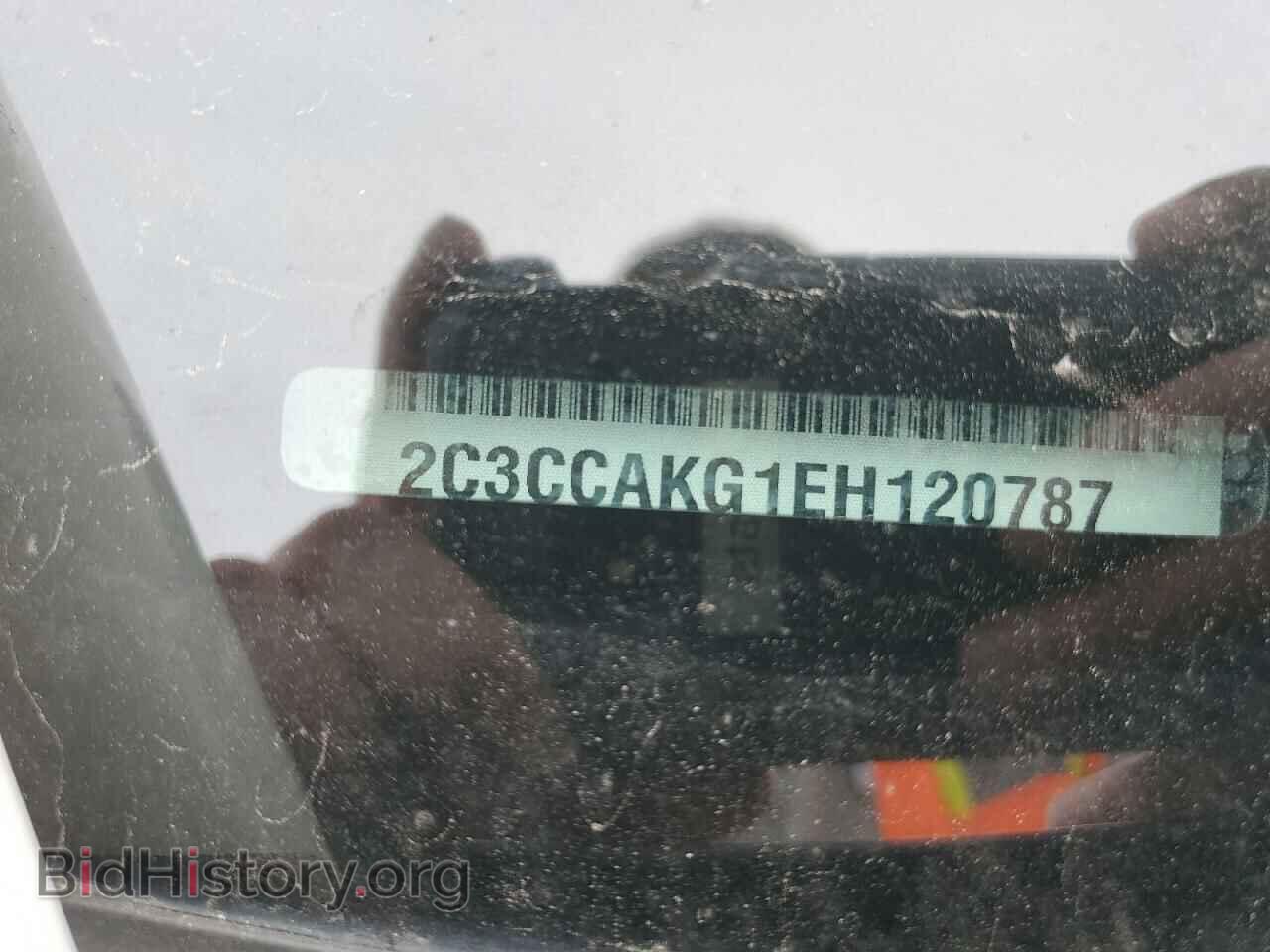 2014 CHRYSLER 300 - VIN: 2C3CCAKG1EH120787 - Фото 12