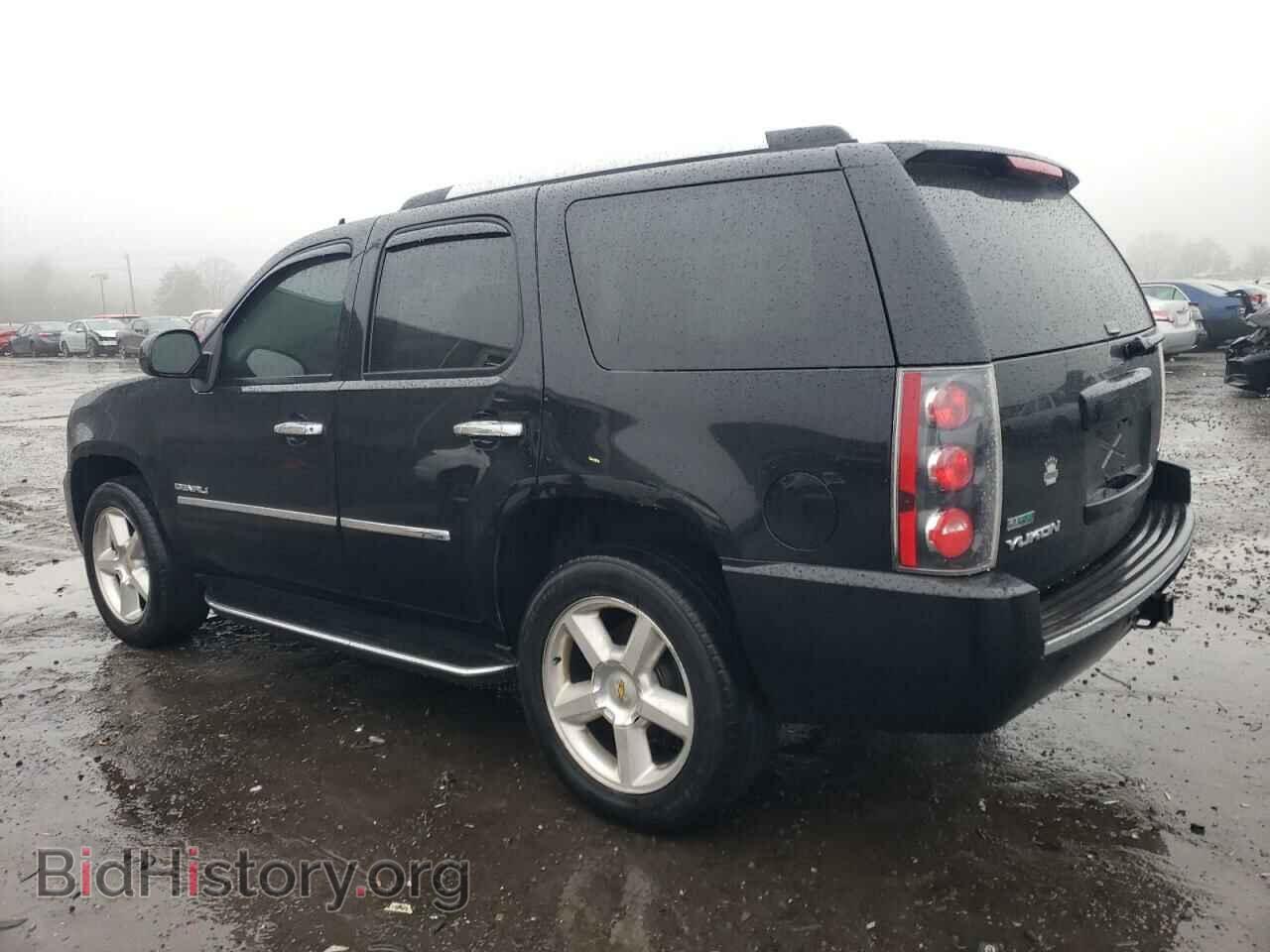2011 GMC YUKON - VIN: 1GKS2EEF1BR271181 - Фото 2