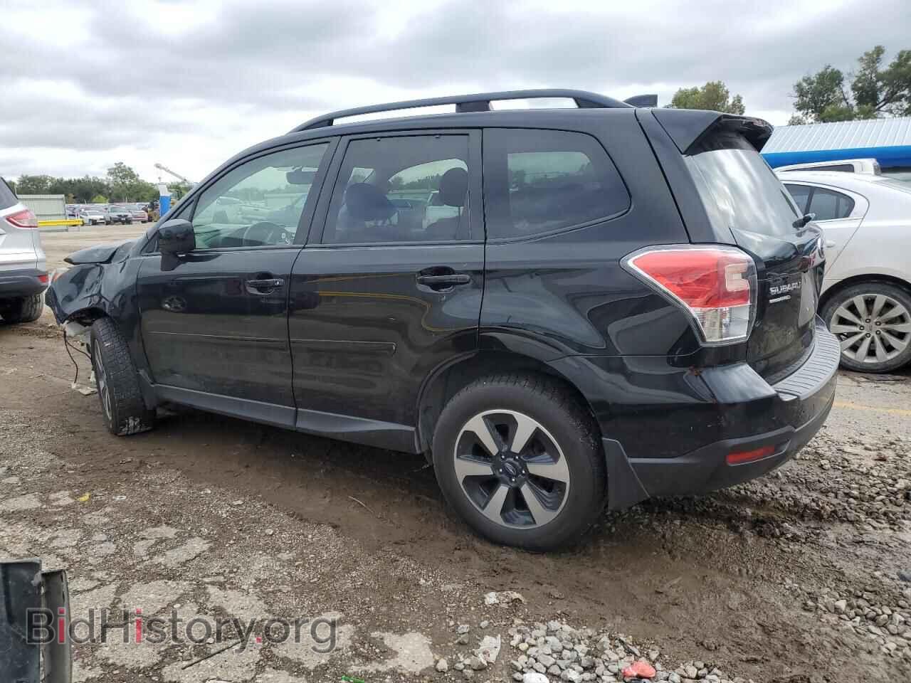 2018 SUBARU FORESTER - VIN: JF2SJAECXJH423252 - Фото 2