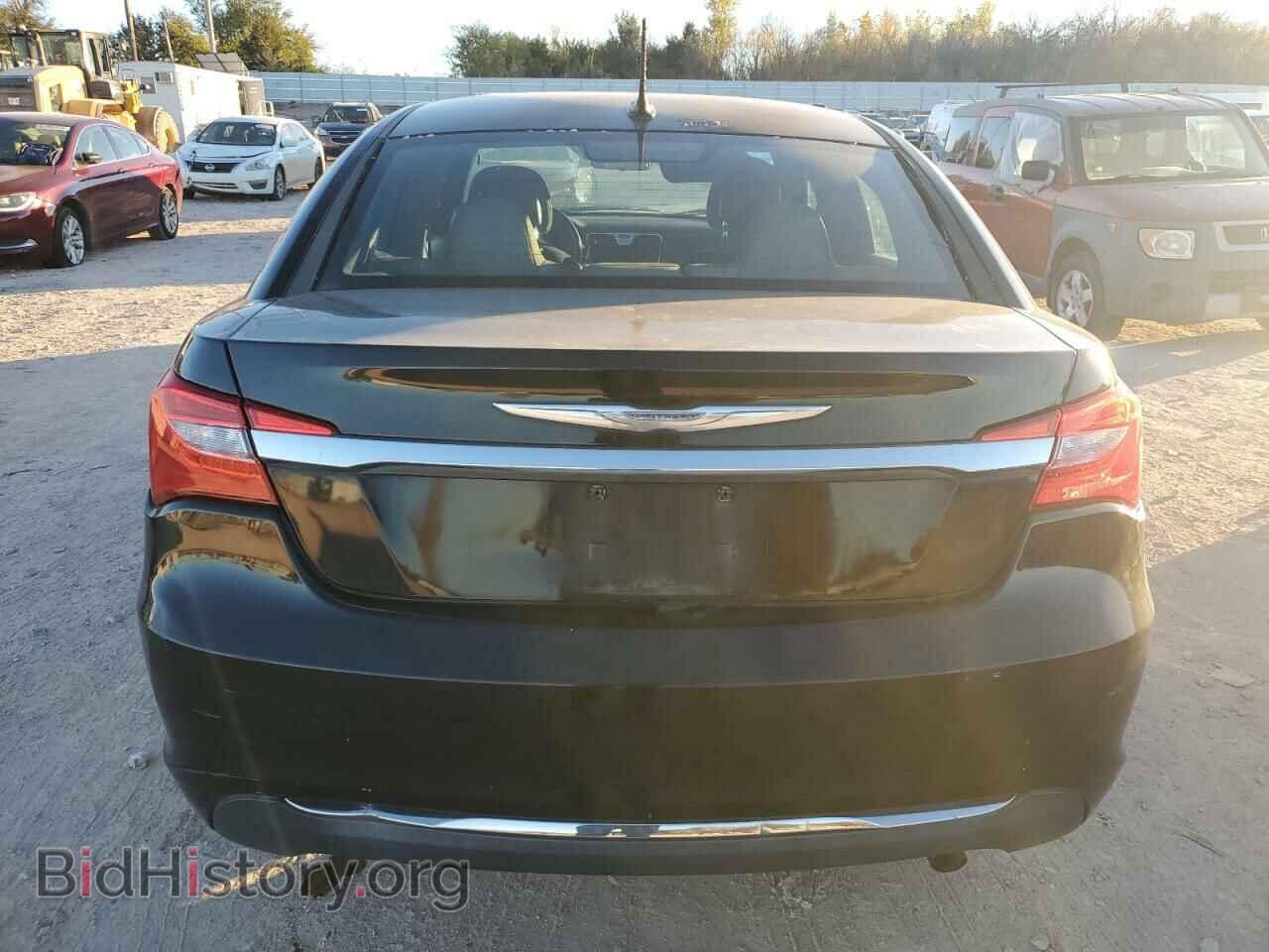 2011 CHRYSLER 200 - VIN: 1C3BC1FB3BN585732 - Фото 6