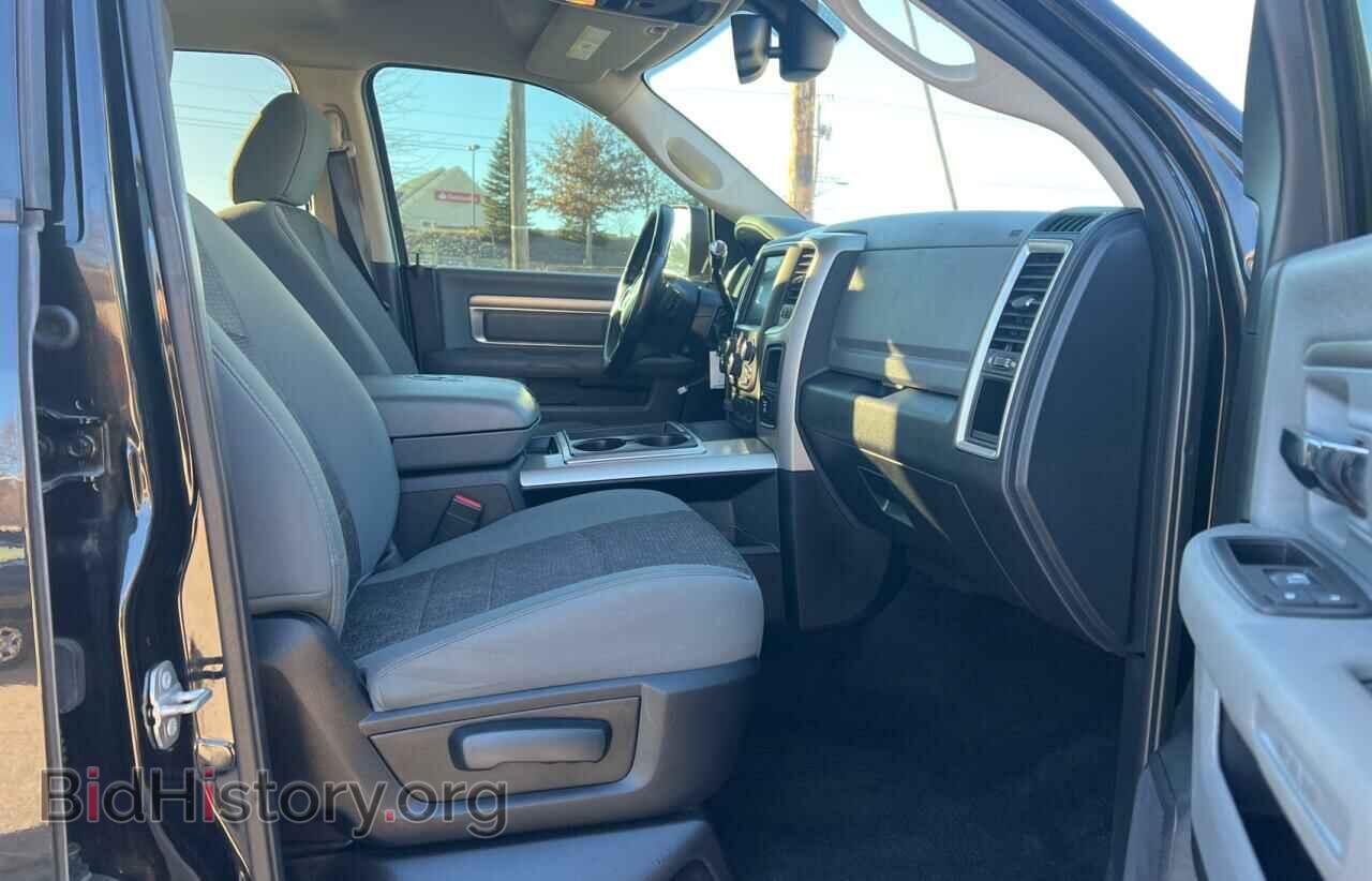 2015 RAM All Models - VIN: 3C6UR5DJ2FG695861 - Photo 5