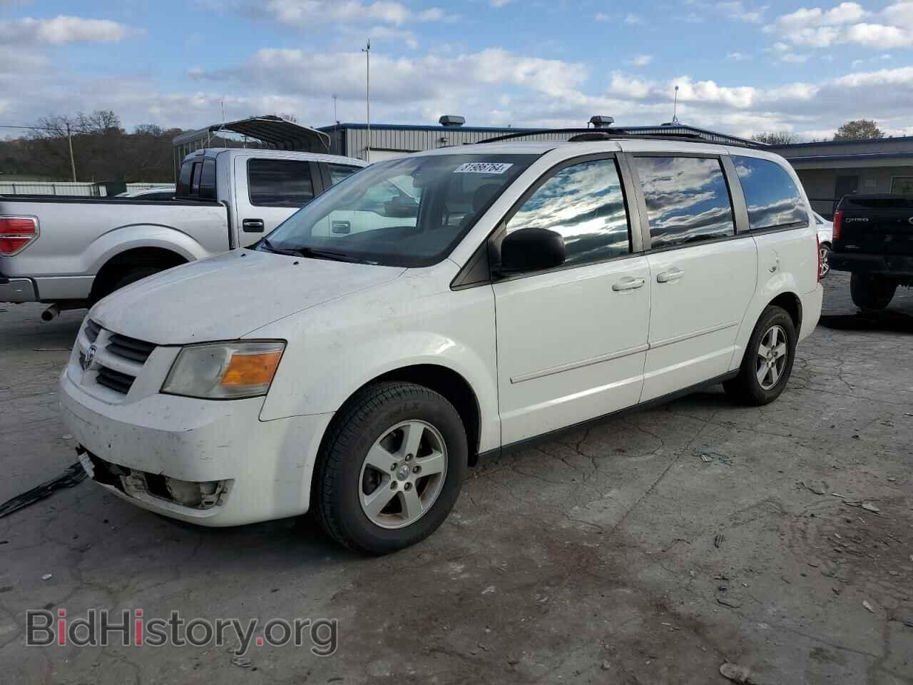 Photo 2D4RN3D11AR440218 - DODGE CARAVAN 2010