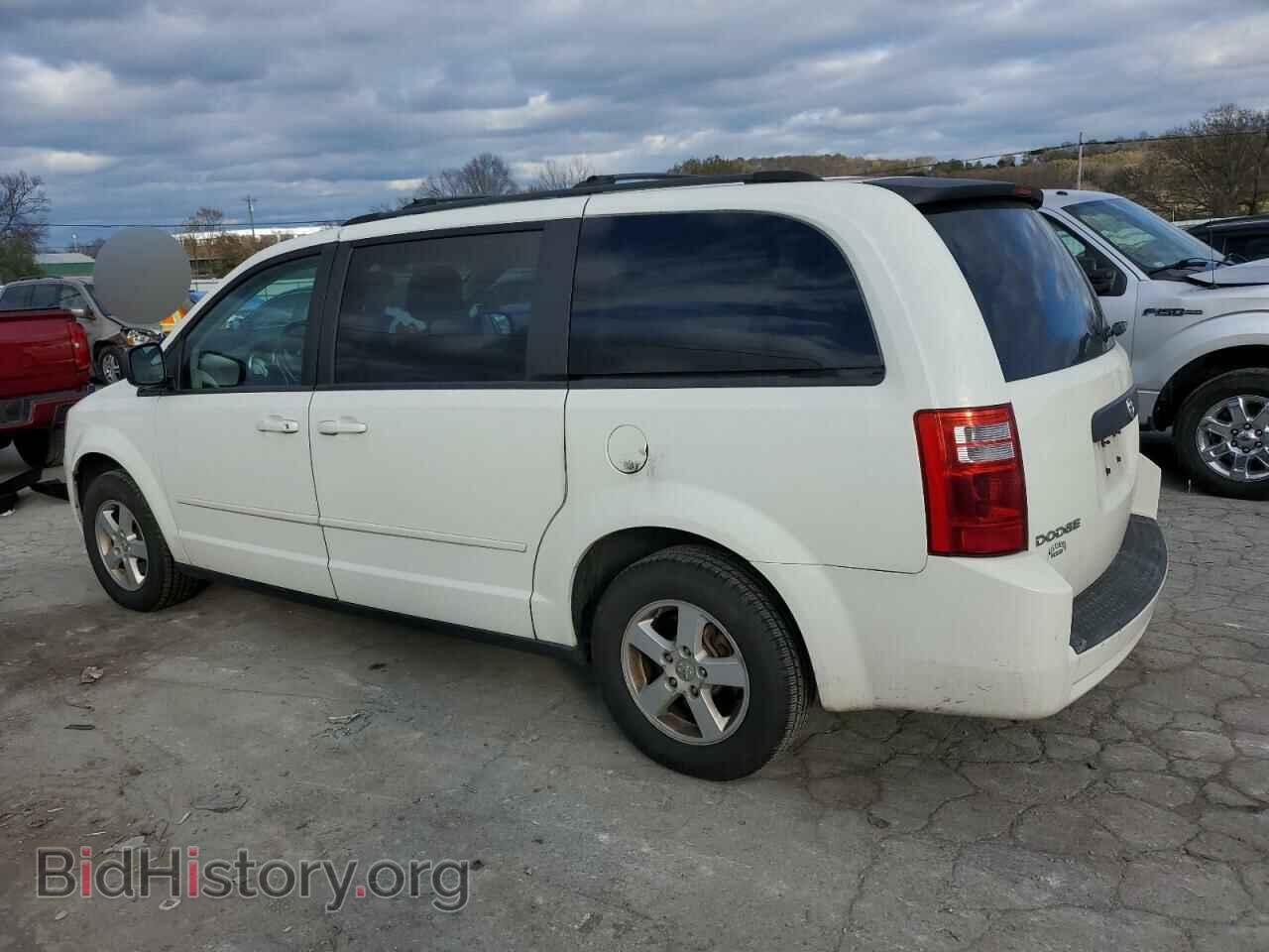2010 DODGE CARAVAN - VIN: 2D4RN3D11AR440218 - Photo 2