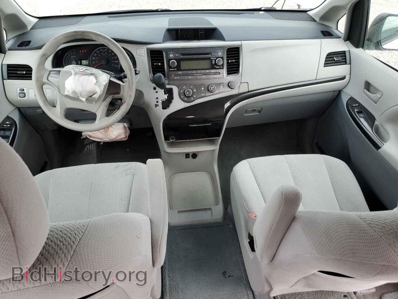 2012 TOYOTA SIENNA - VIN: 5TDKA3DC2CS014642 - Фото 8