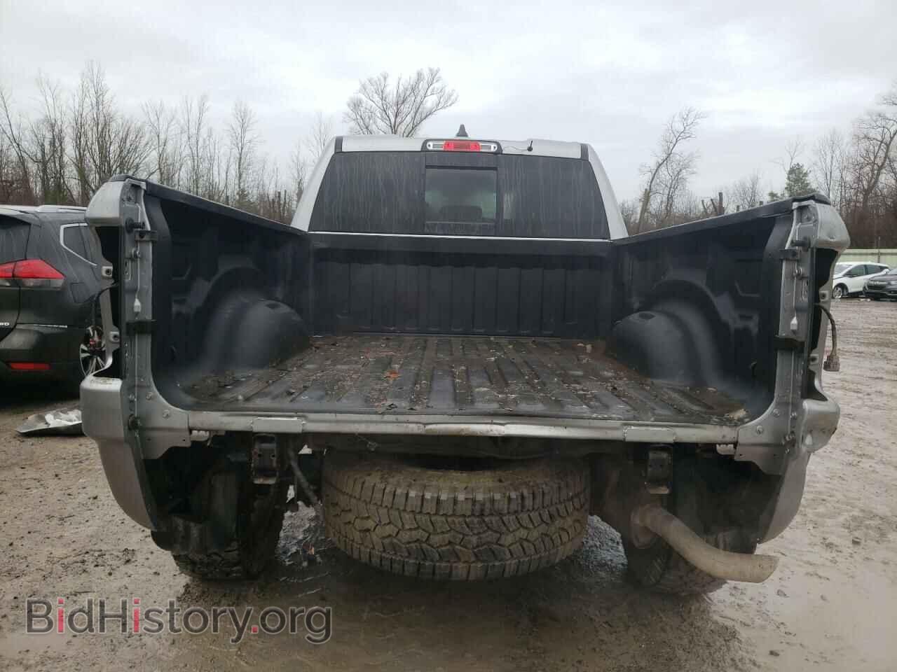 2019 RAM 1500 - VIN: 1C6SRFCT2KN820472 - Фото 6