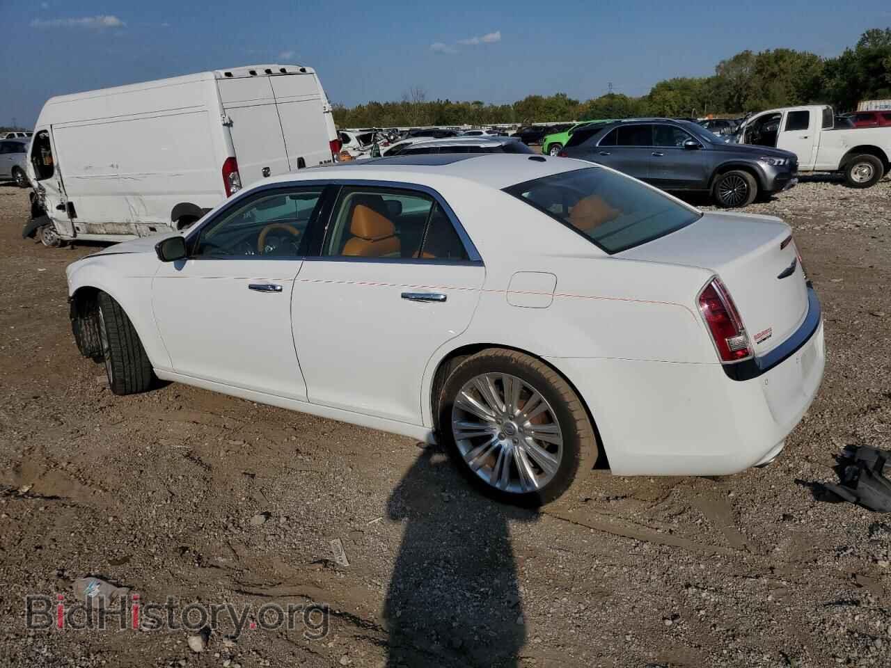 2014 CHRYSLER 300 - VIN: 2C3CCAEG8EH331352 - Фото 2