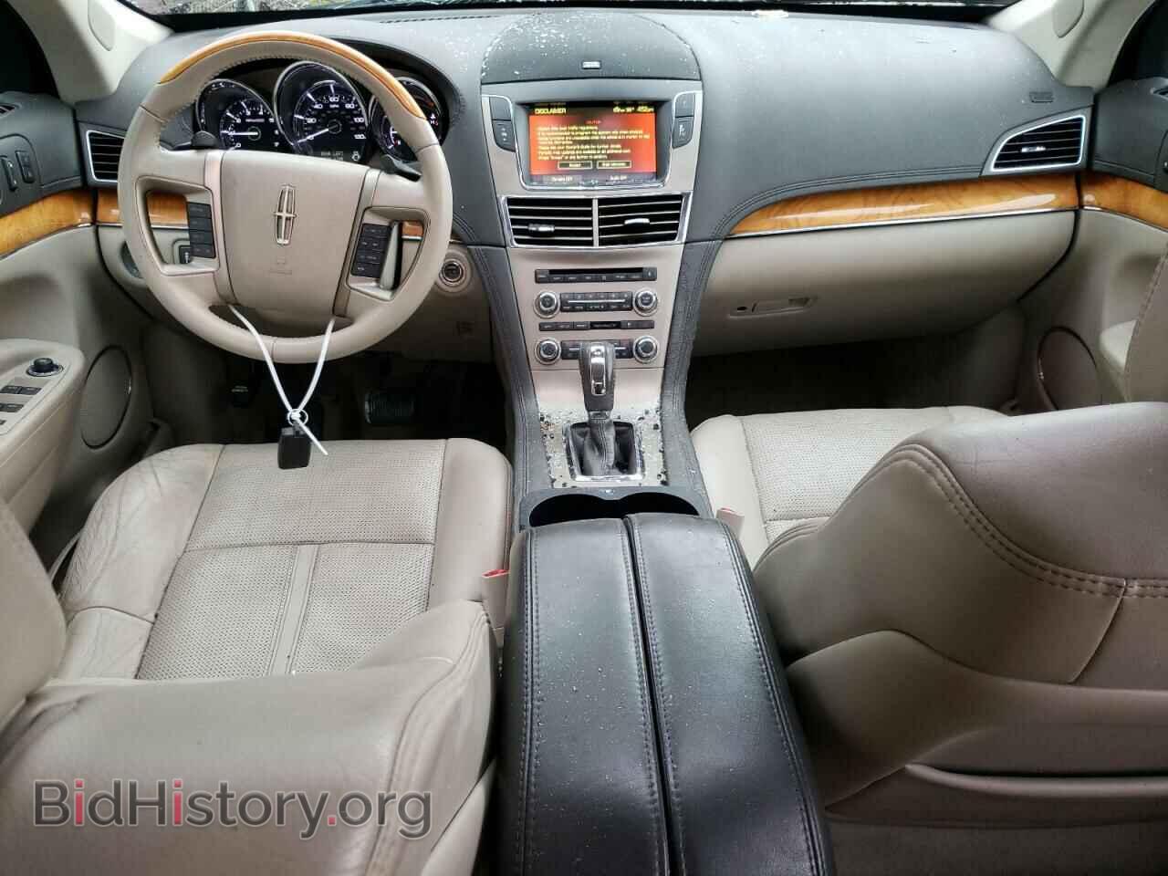 2010 LINCOLN MKT - VIN: 2LMHJ5AR3ABJ28114 - Фото 8