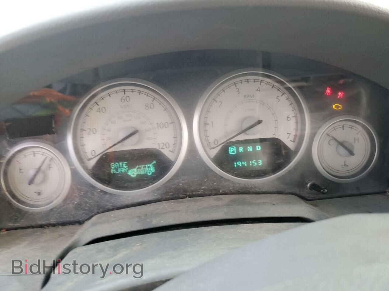 2009 CHRYSLER MINIVAN - VIN: 2A8HR44E79R551947 - Фото 9
