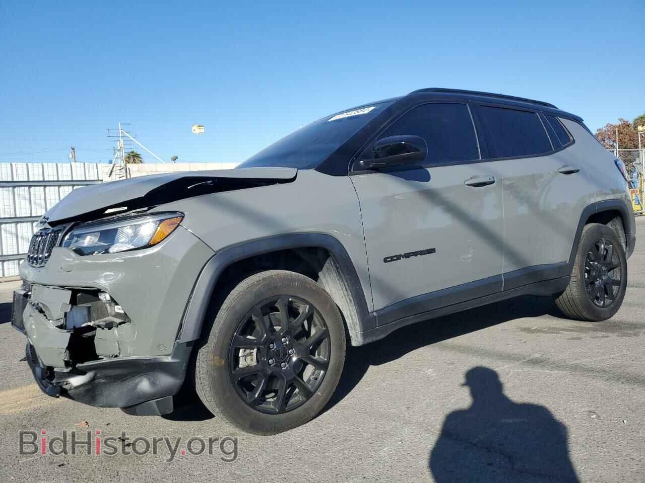 Photo 3C4NJDBN2PT556326 - JEEP COMPASS 2023