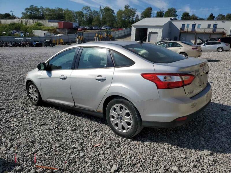 2012 Ford FOCUS (VIN 1FAHP3F26CL464119) — photo 2 of 14