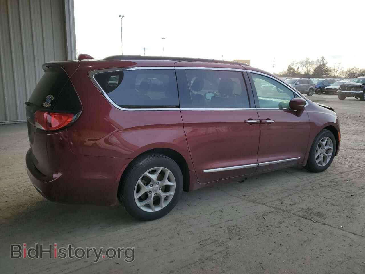 2017 CHRYSLER PACIFICA - VIN: 2C4RC1BG5HR820767 - Photo 3