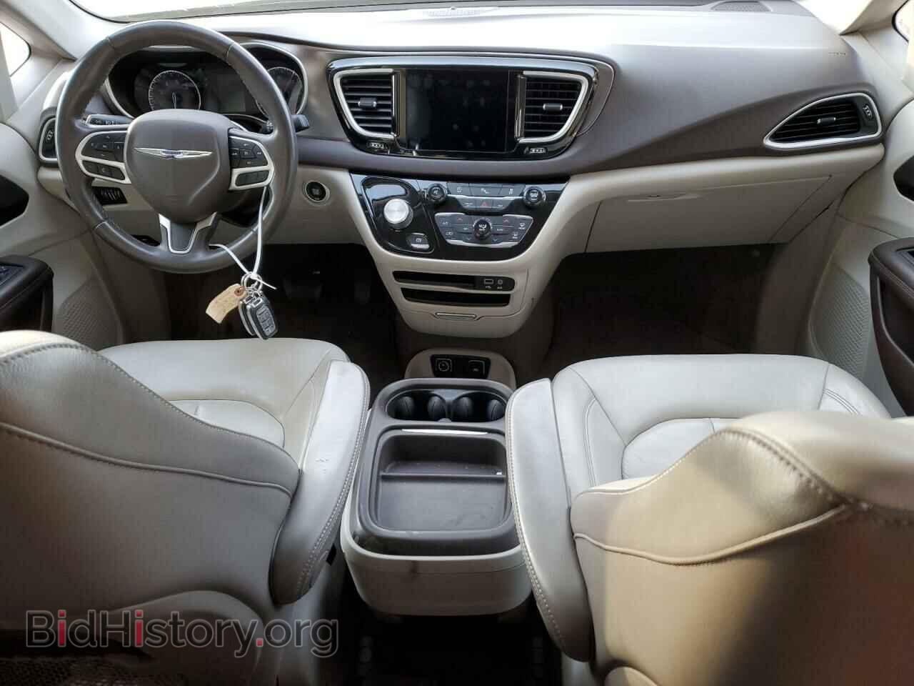 2017 CHRYSLER PACIFICA - VIN: 2C4RC1BG5HR820767 - Photo 8