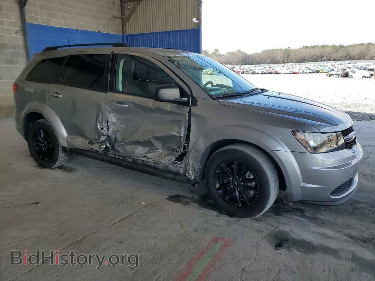 2020 DODGE JOURNEY - VIN: 3C4PDCAB0LT270597 - Фото 4
