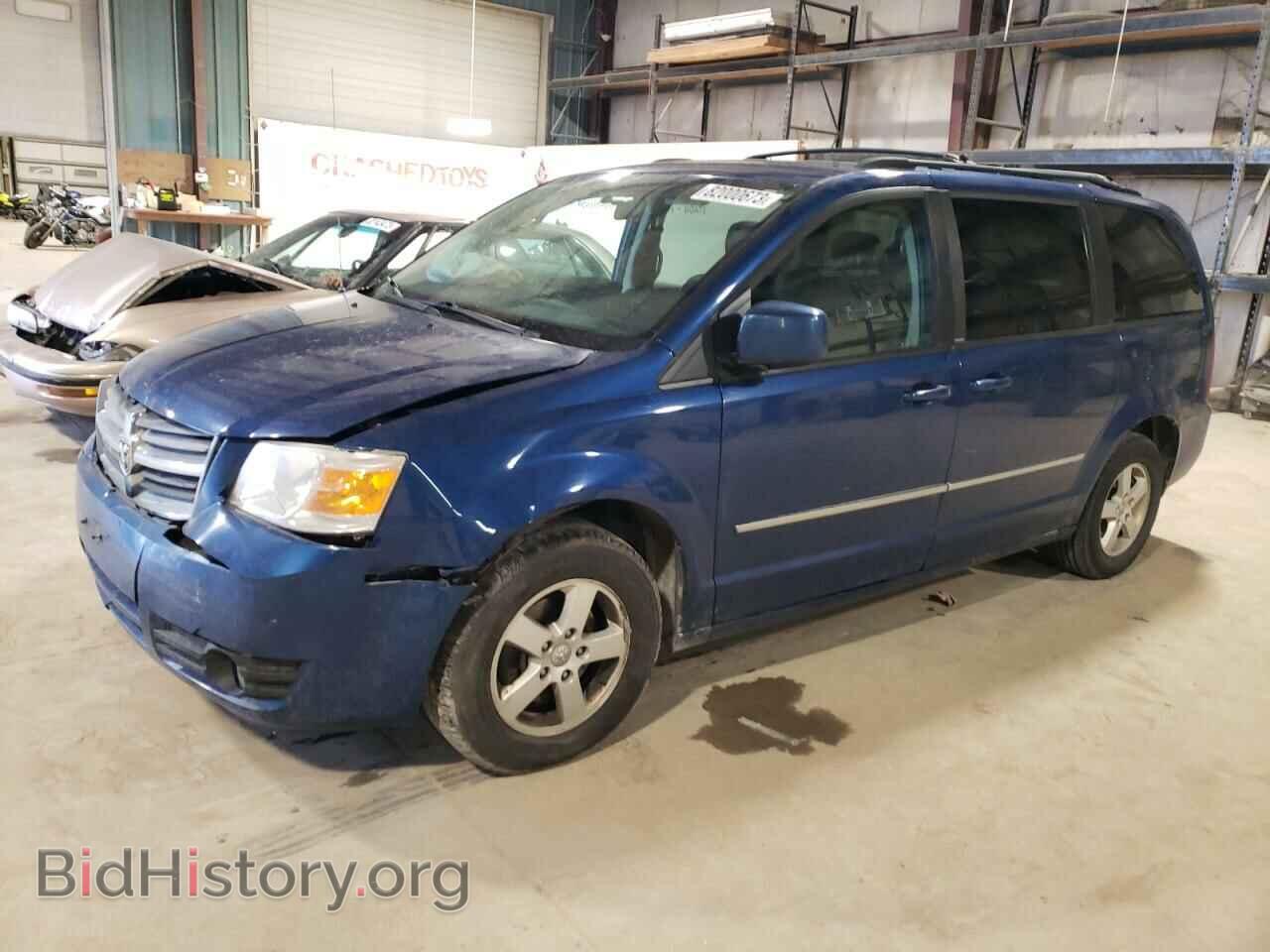 Photo 2D4RN5D1XAR143251 - DODGE CARAVAN 2010