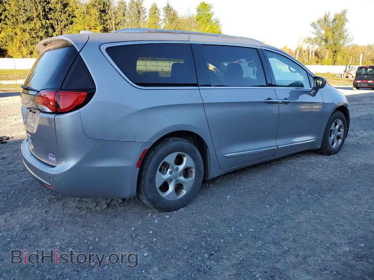 2017 CHRYSLER PACIFICA - VIN: 2C4RC1EG9HR708503 - Фото 3